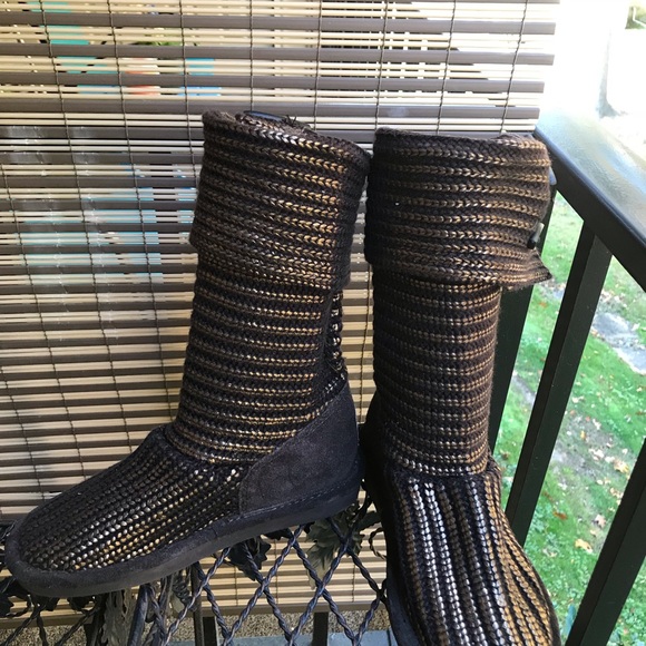 BearPaw brown Boots - Picture 2 of 4